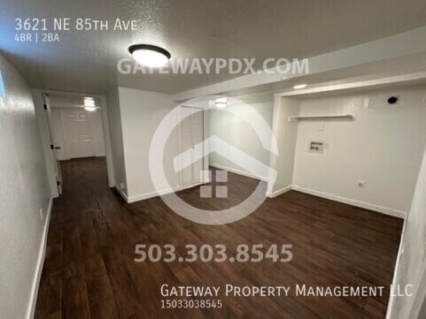 Building Photo - 3621 NE 85th Ave