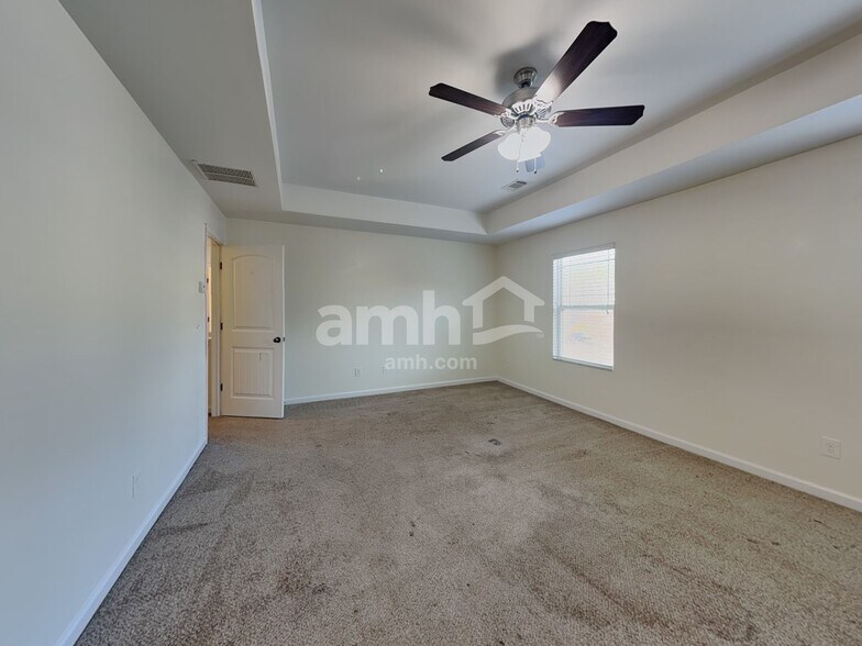 Building Photo - 4863 Clarkstone Dr