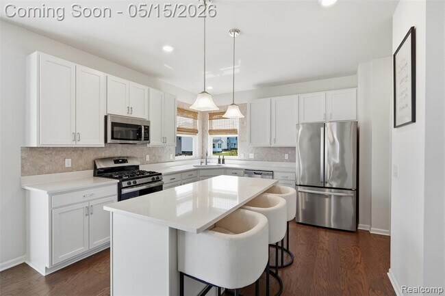 Building Photo - 241 Quartz Wy