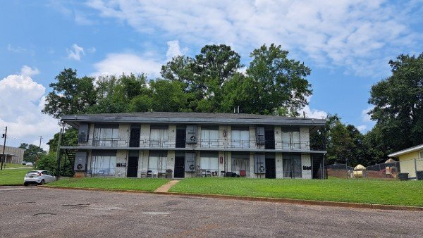 Building Photo - 1120 Bessemer Rd