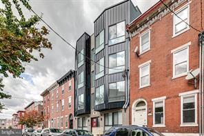 Building Photo - 1617 Brown St
