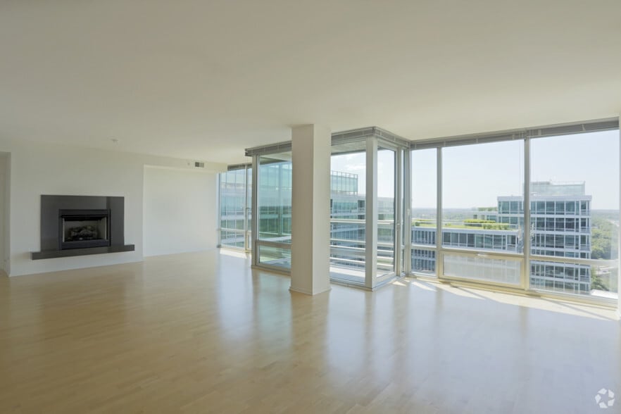 Living room | Skokie Apartments for rent | Optima Old Orchard Woods - Optima Old Orchard Woods