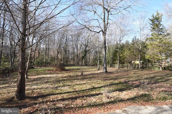 Building Photo - 4036 Trapp Rd