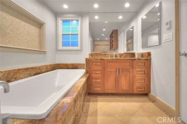 Building Photo - 3657 Sara Dr