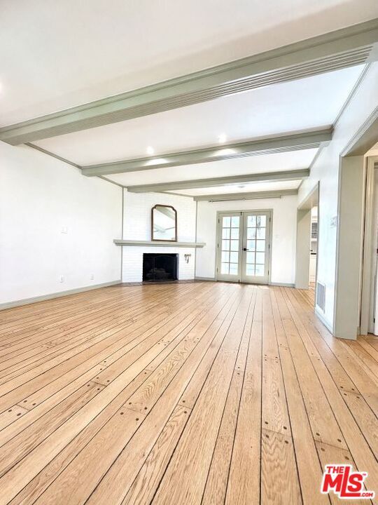 Building Photo - 341 S Rodeo Dr