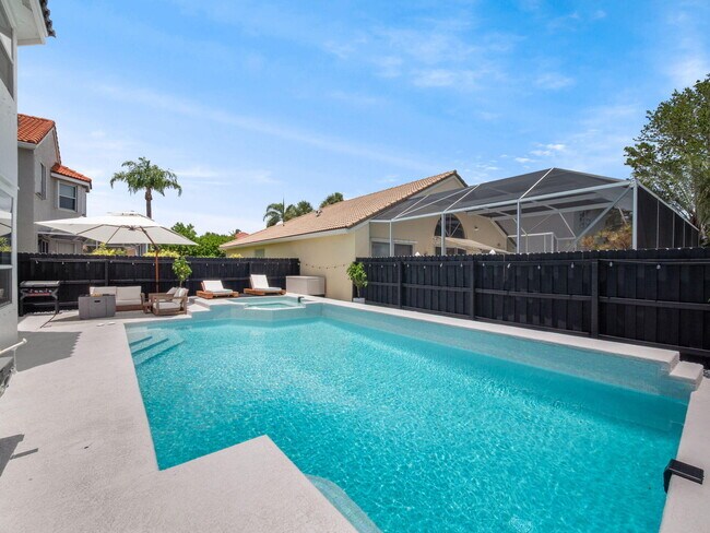 Building Photo - 6017 Newport Village Way