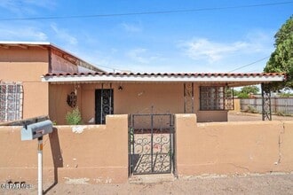 Building Photo - 10104 Socorro Rd