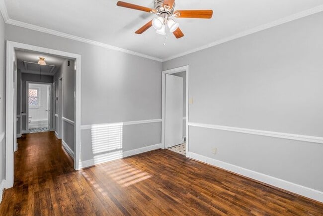 Building Photo - Adorable Brick Ranch Home in the Desirable Lindley Park Area! Updated, Hardwood Floors, Fenced!