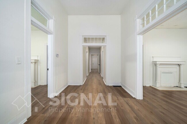 Building Photo - 4808 2nd Ave N