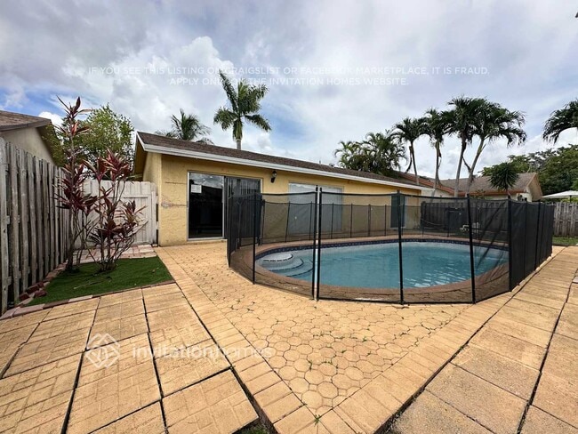 Building Photo - 3300 NW 96th Ave