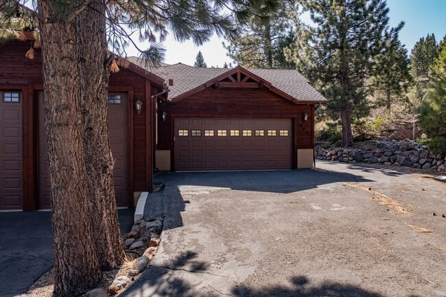 Building Photo - Beautiful home for rent in Galena Forest