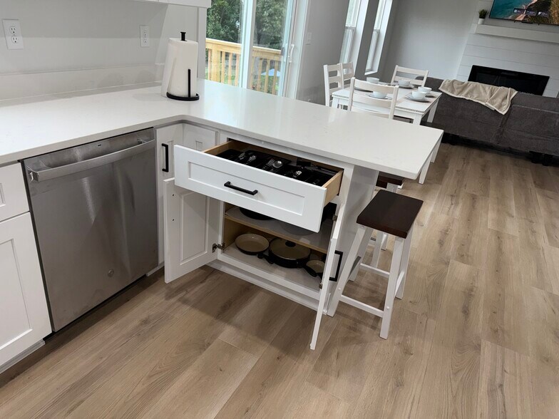 Building Photo - 4507 60th St