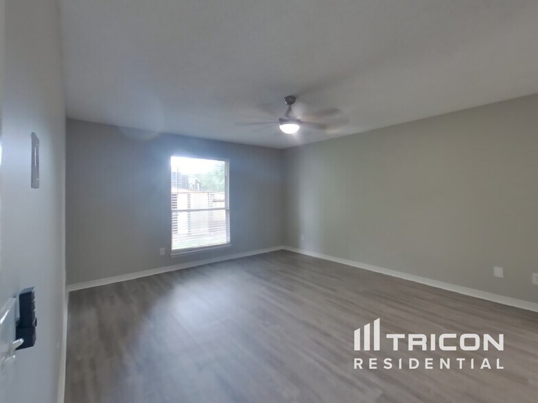 Building Photo - 3356 Tinya Ct