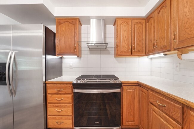 Building Photo - 40 Grand St