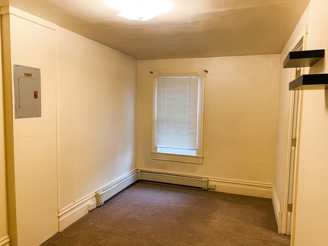 Building Photo - Chicora Triplex