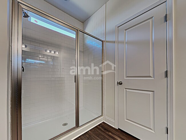 Building Photo - 5010 Franks Creek Way