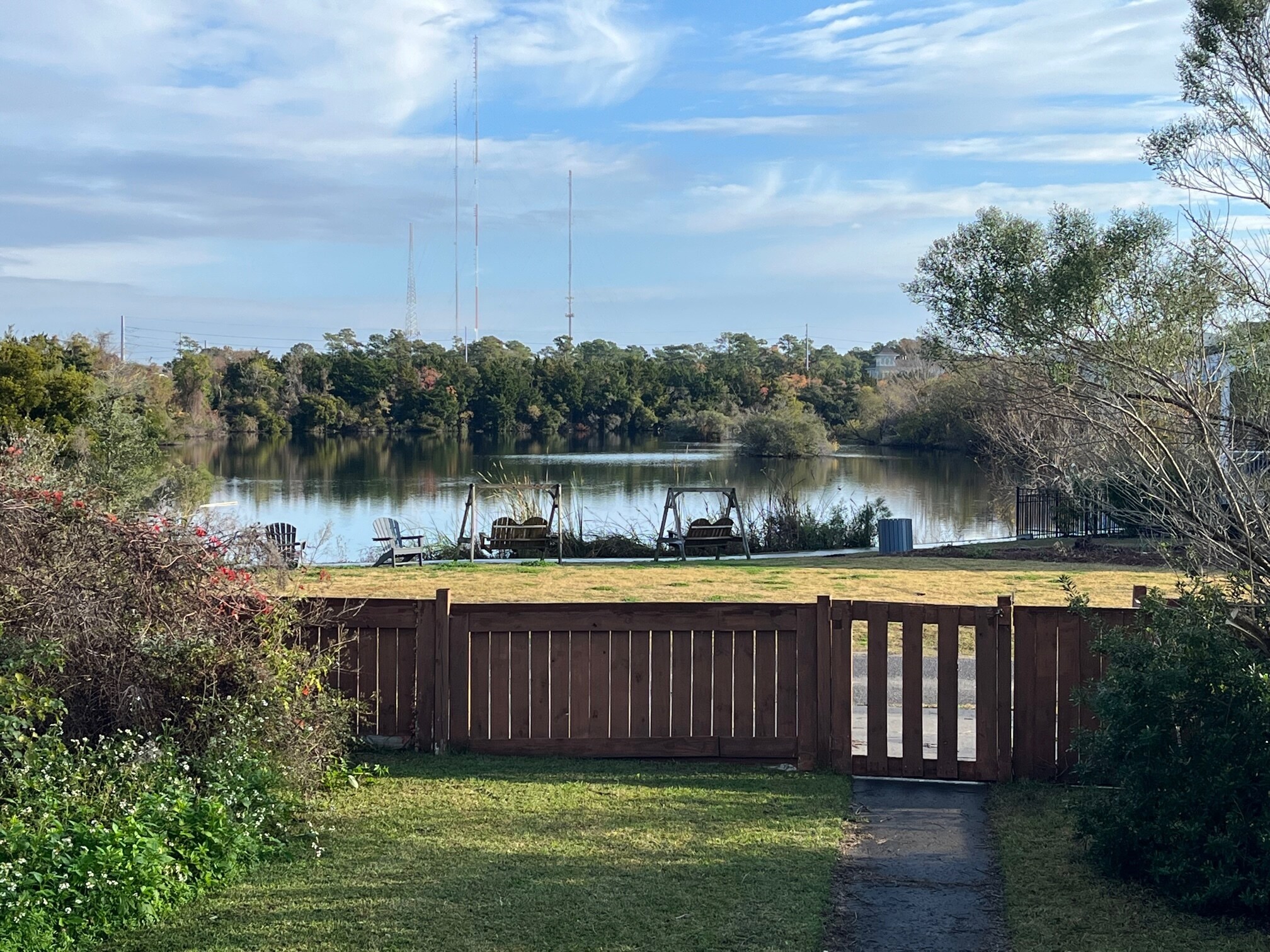 Building Photo - 1207 Appling Dr