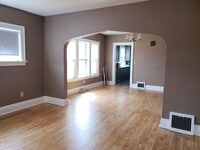 Building Photo - 3 bed 1.5 bath single family home in Wausau