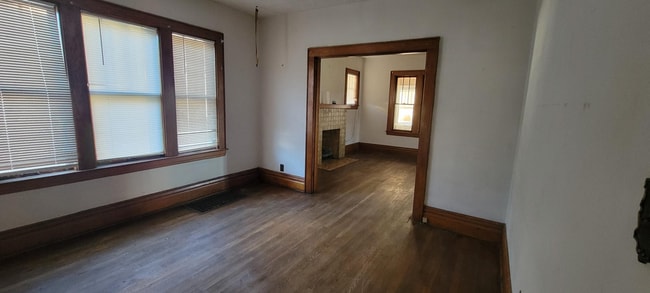 Building Photo - 1301 13th St