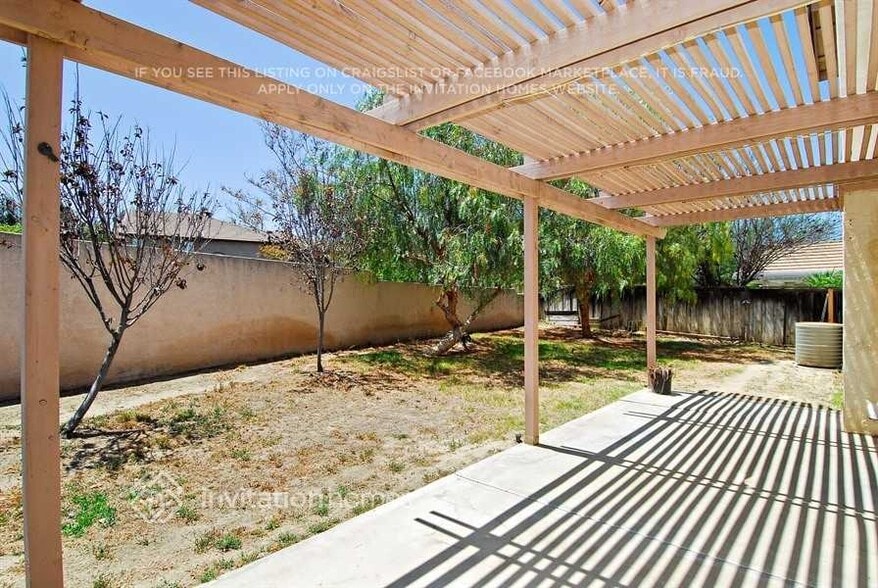 Building Photo - 29777 Via Las Chacras