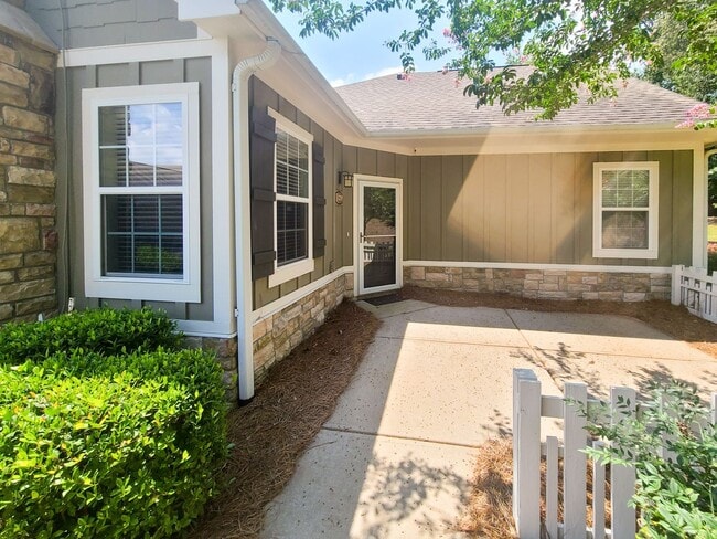 Building Photo - Brookstone Cottages @ Rae's Creek Condo