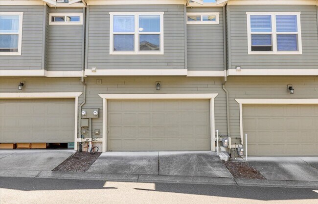 Building Photo - 4870 NW Olivares Terrace
