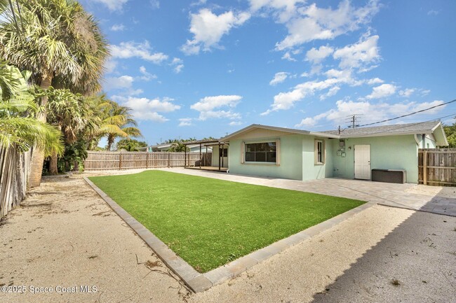 Building Photo - 408 Cassia Blvd