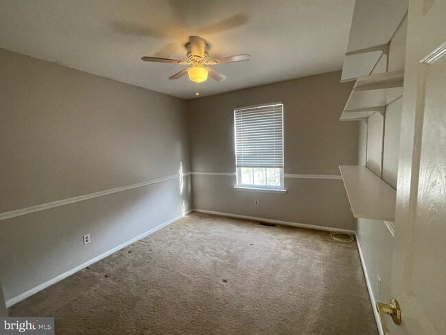 Building Photo - 4 Brookview Dr