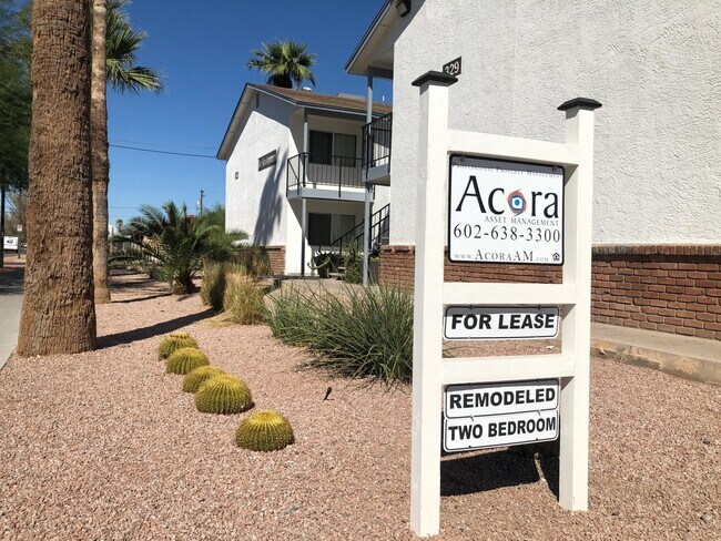 Building Photo - 349 N 11th St