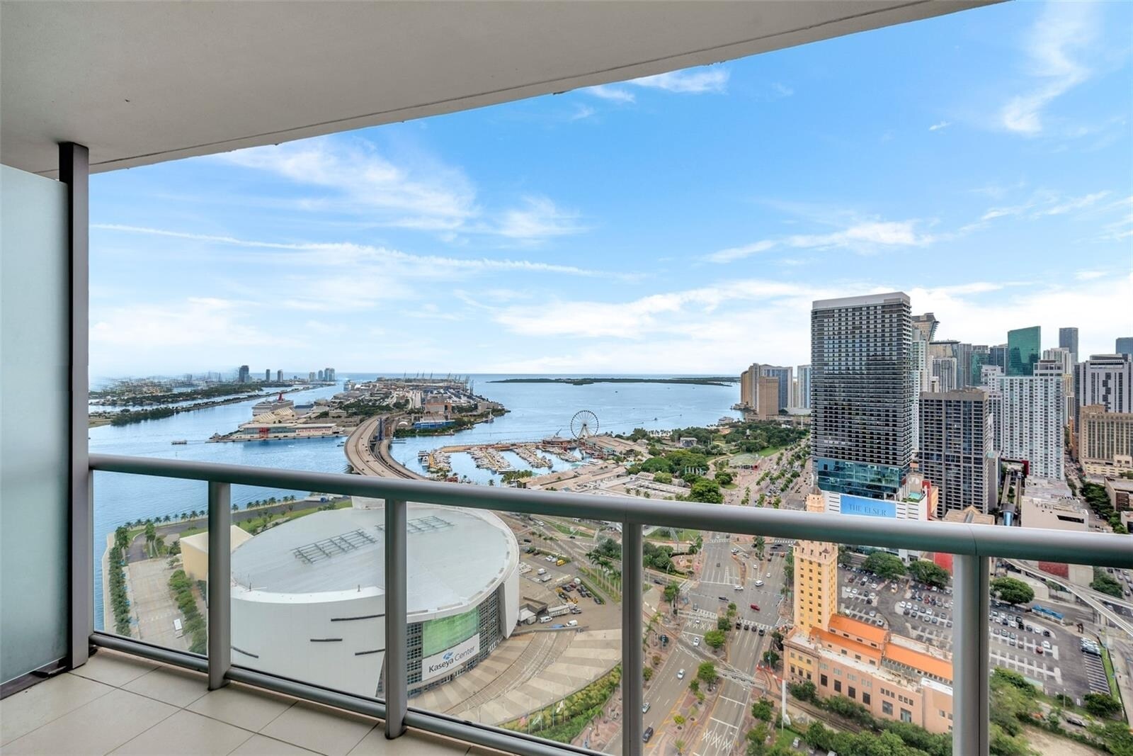 Building Photo - 888 Biscayne Blvd
