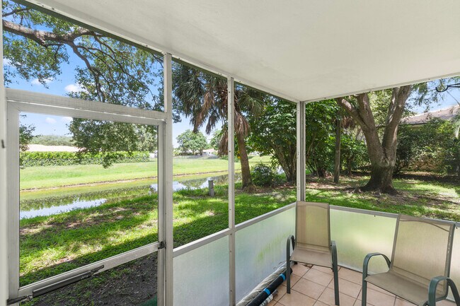 Building Photo - 10249 N Military Trl