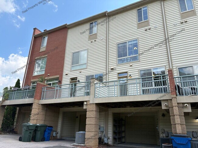Building Photo - 1230 Capability Dr