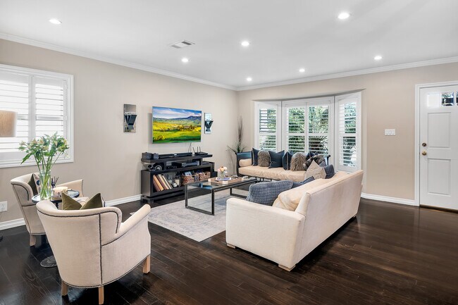 Building Photo - 17946 Valley Vista Blvd