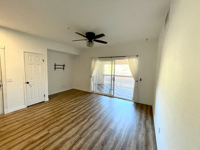 Just ready for you to move in! - 31407 Taylor Ln