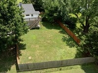 Building Photo - Knoxville 37917 - 3 bedroom 2 bath - call ...