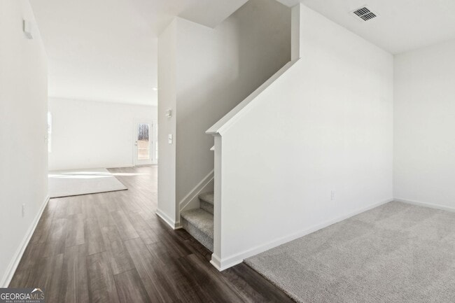 Building Photo - 94 Rowlett Pl