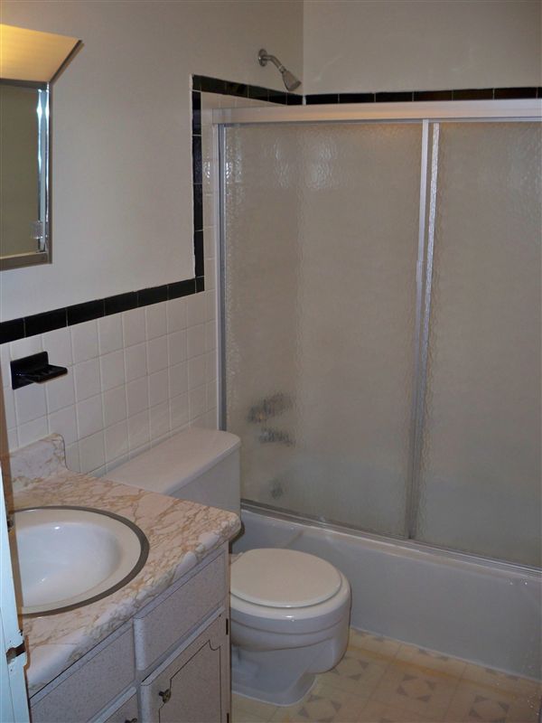 180 Rockwell Ave Bristol, CT Apartment Finder