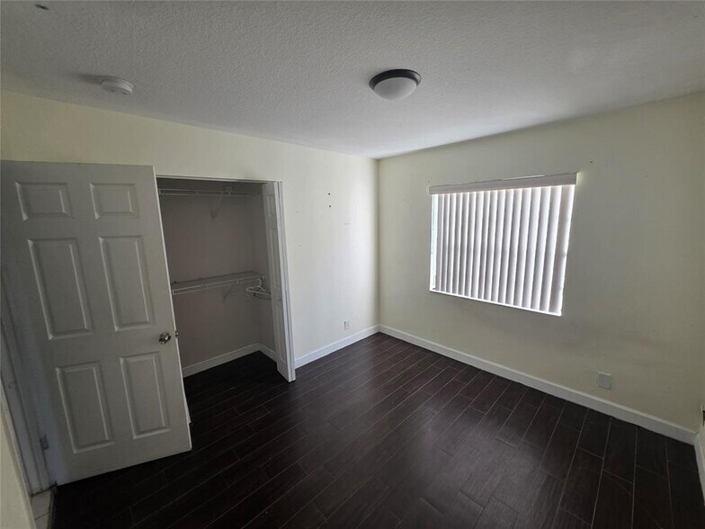 Building Photo - 3591 NW 78th Ln