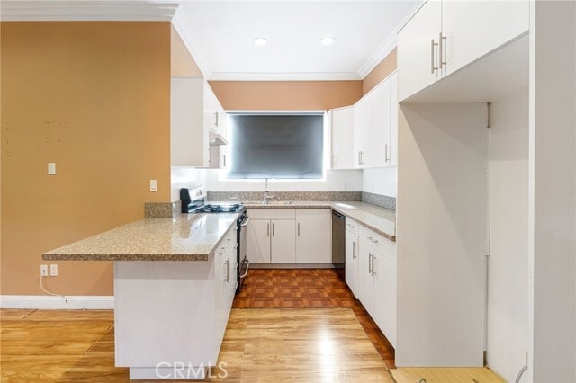 Building Photo - 15549 Ludlow St