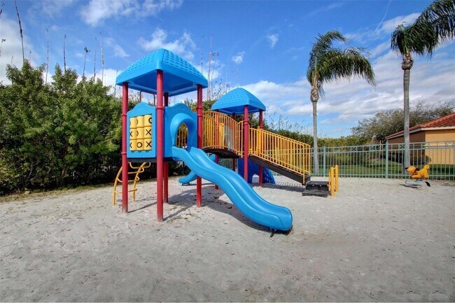 Building Photo - 2741 Via Cipriani