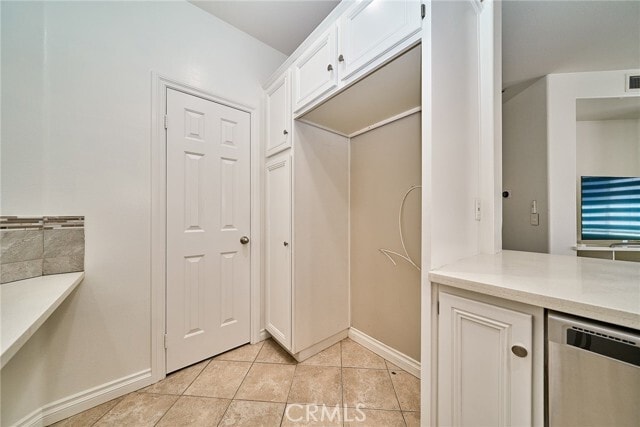 Building Photo - 441 Ridgeway