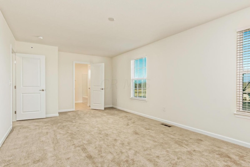 Building Photo - 6135 Brandon Dr
