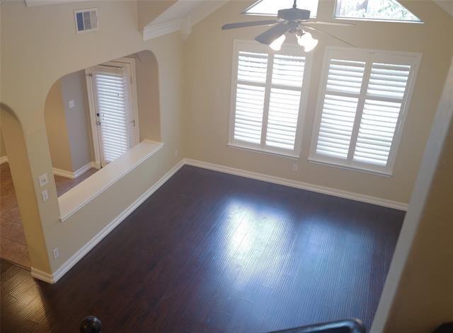 Building Photo - 9212 Regal Oaks Dr