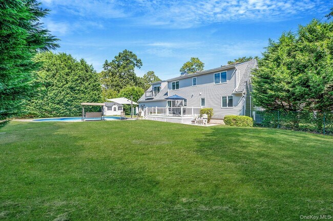 Building Photo - 8 Paynes Ln