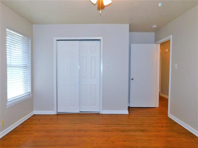 Building Photo - 1217 Clover Ln