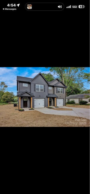 Building Photo - 2812 S Ridge Ave