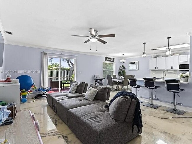 Building Photo - 6627 Rainwood Cove Ln