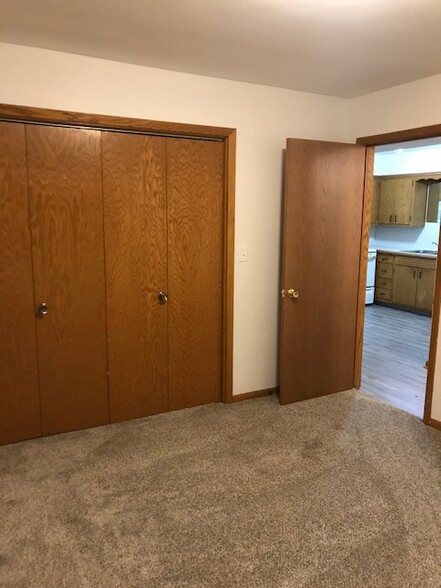 Building Photo - 428 Deldona Dr