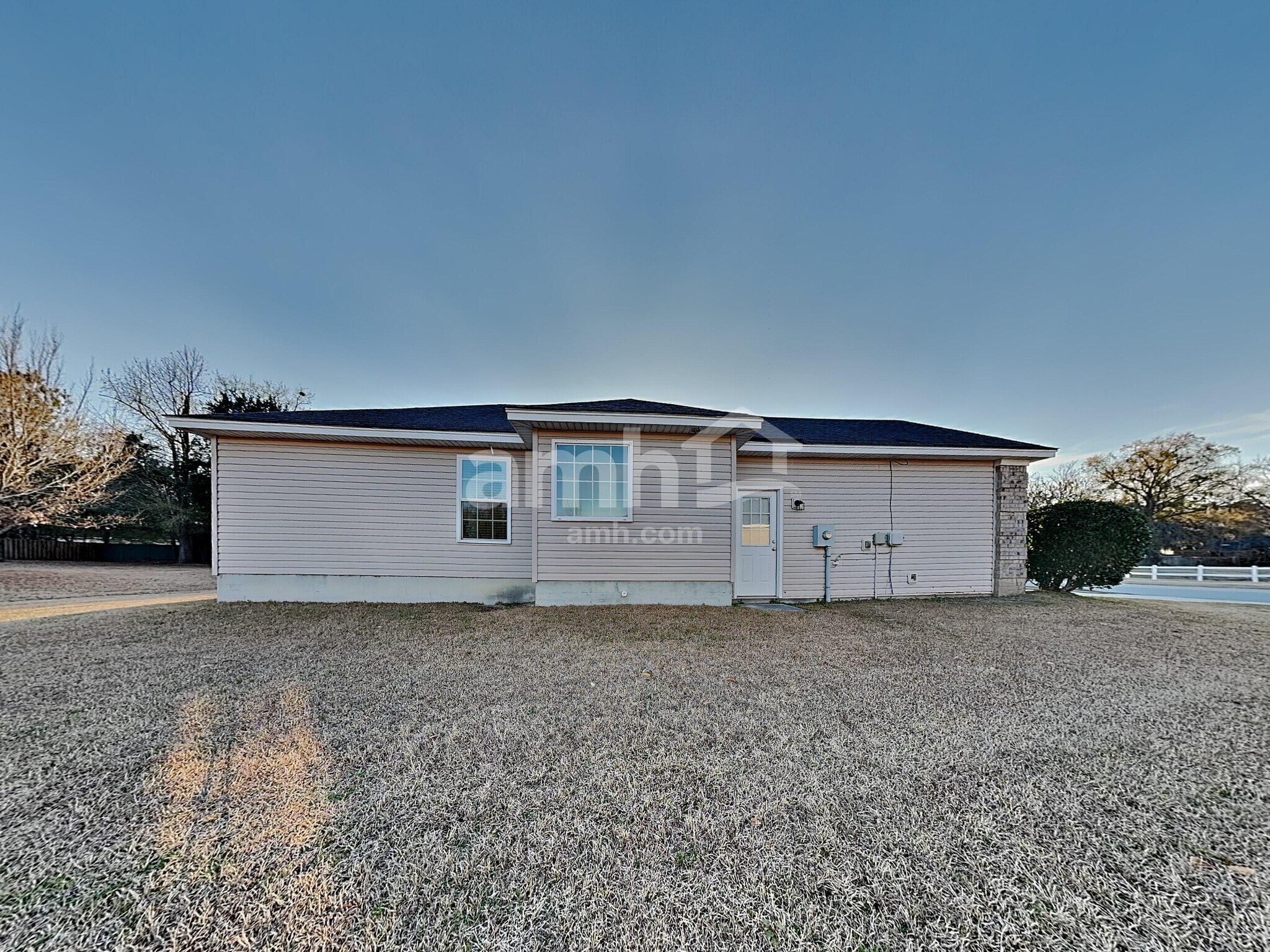 Building Photo - 352 Brighton Woods Dr