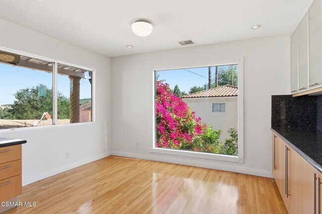 Building Photo - 4613 Reforma Rd